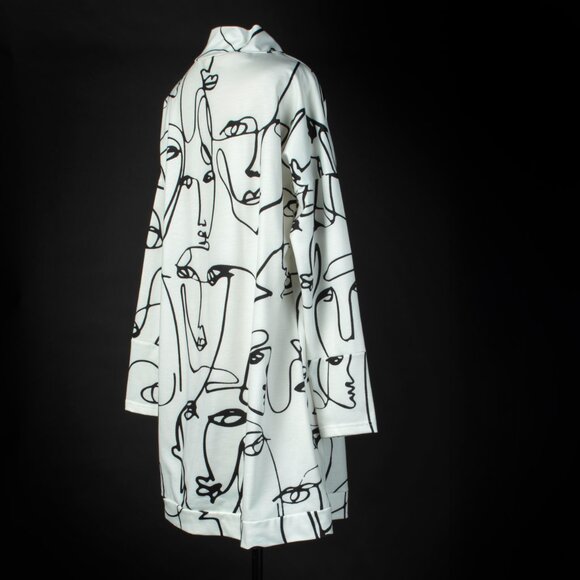 Long Sleeves Tunic Dress White with Black Line Drawing Faces Arty Whimsical - Picture 3 of 12
